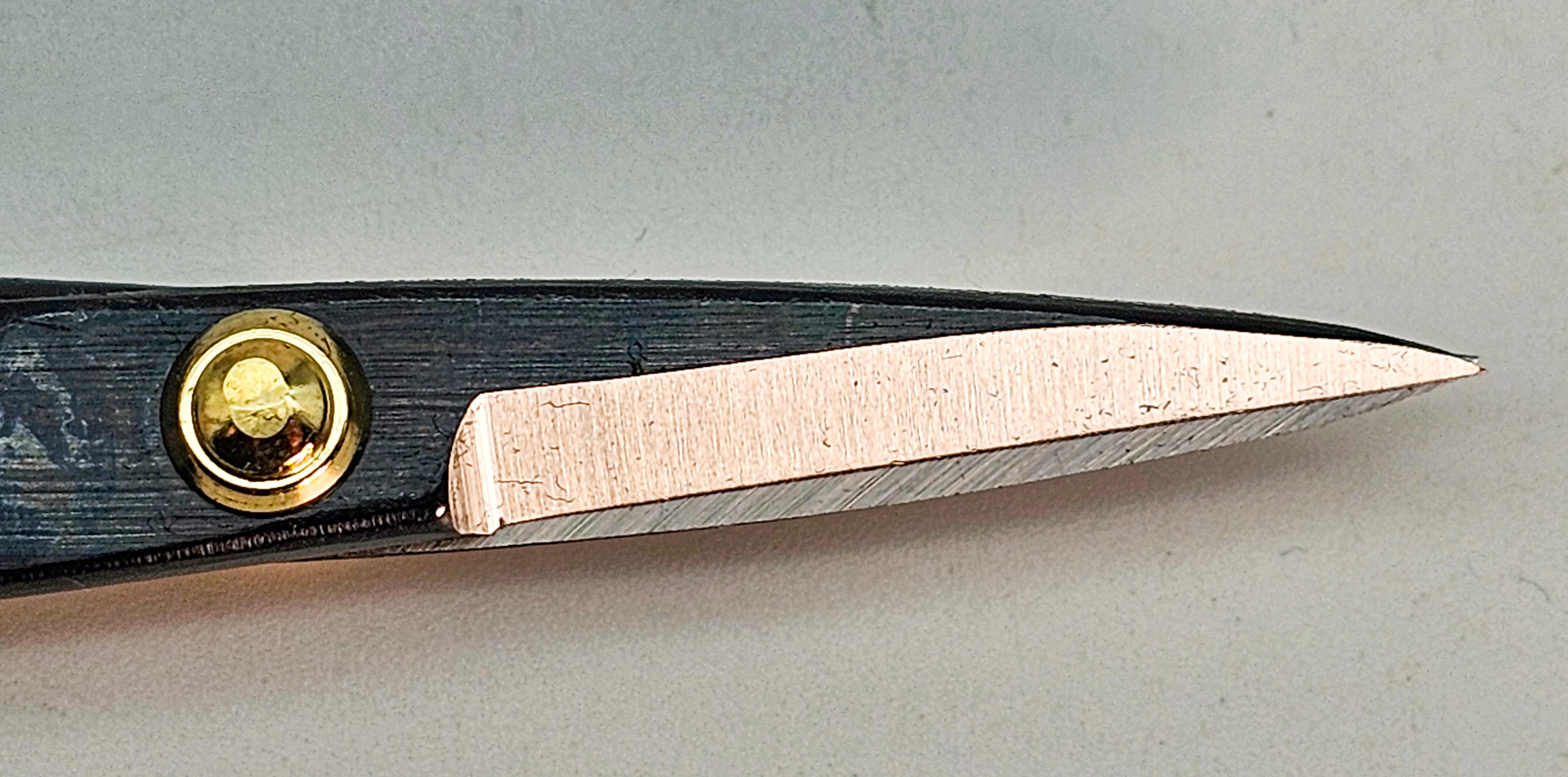 Kaneshin Bonsaischere mit langem Griff , klein, 180 mm Nr. 37A , Japan   