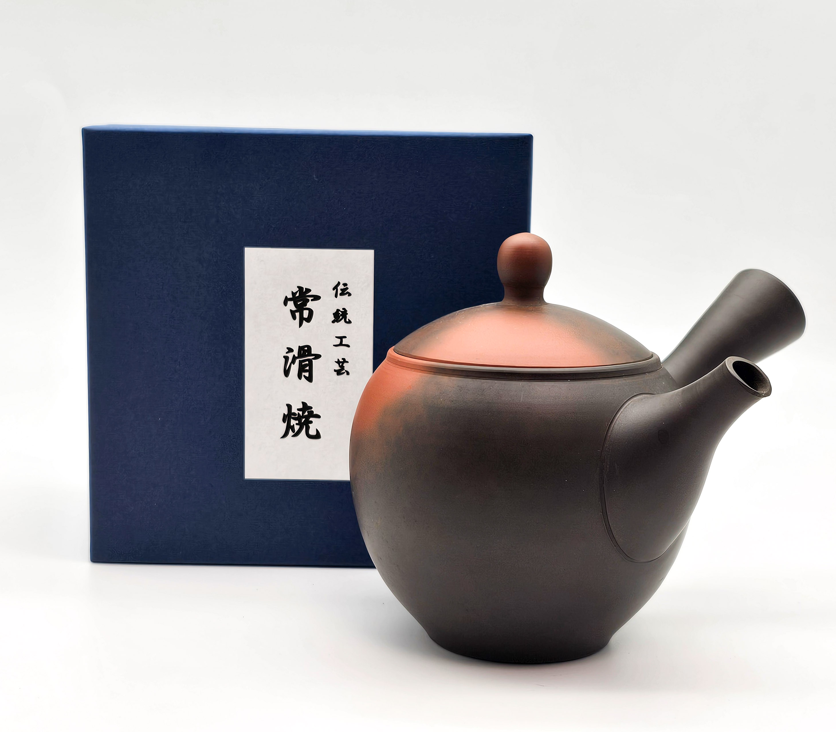 Japanische Teekanne, handgetöpfert 