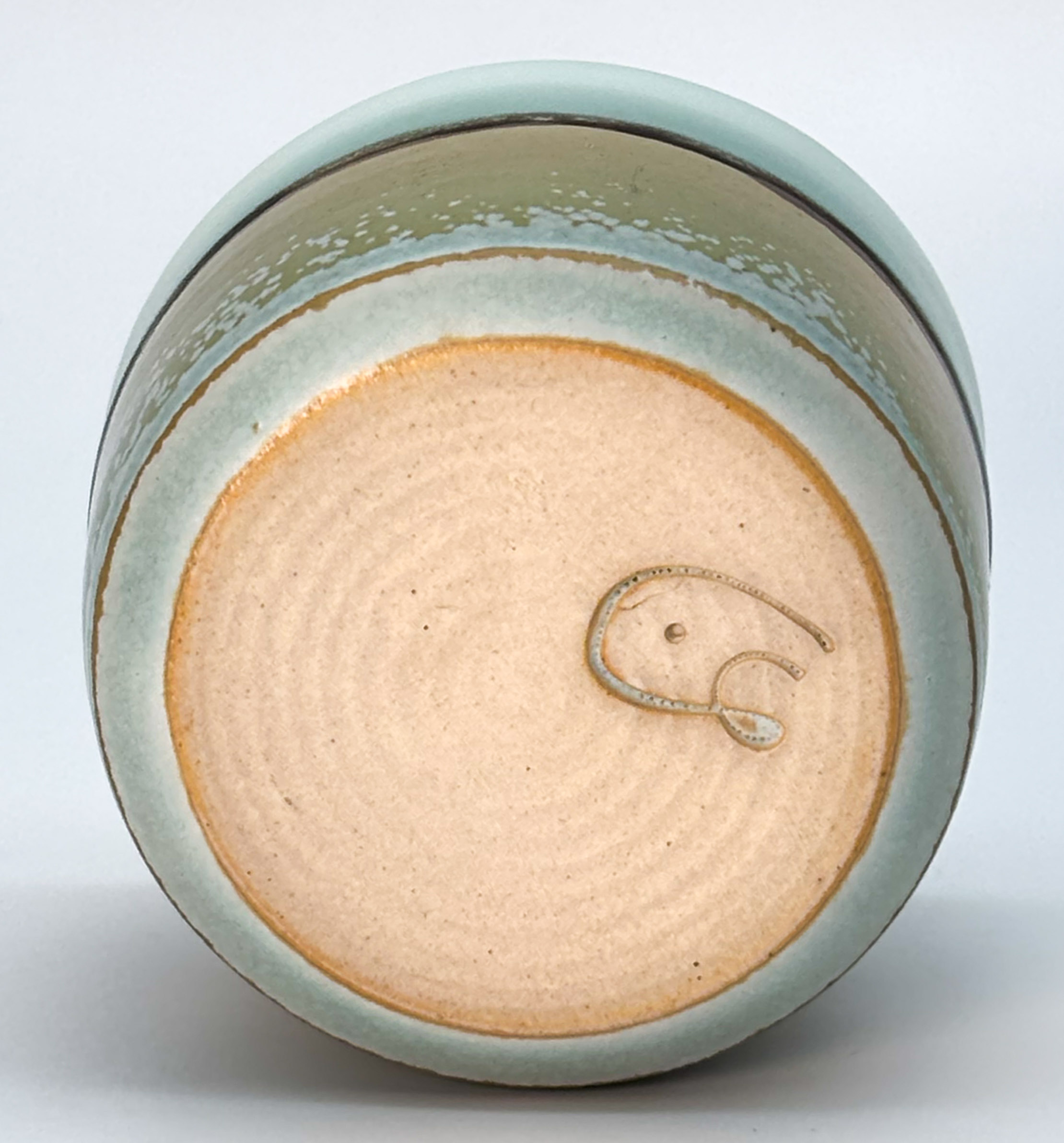 Teetasse von Sabine Besnard, handgetöpfert