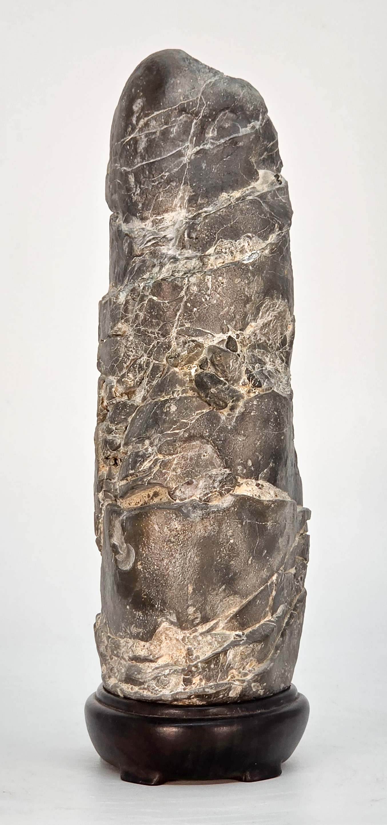 Suiseki aus den Apuanischen Alpen inkl. Daiza 22x12x8cm