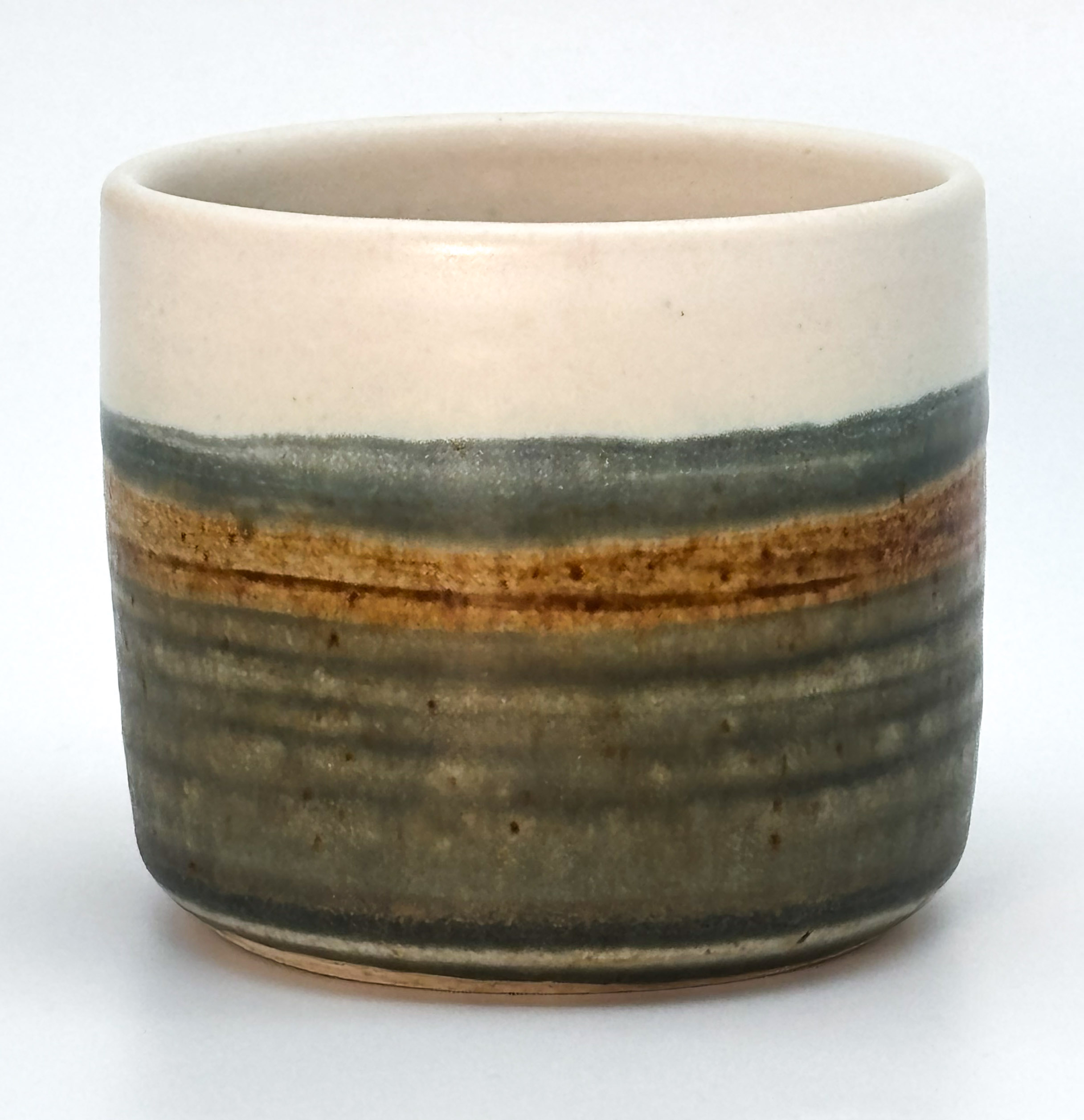 Teetasse von Sabine Besnard, handgetöpfert