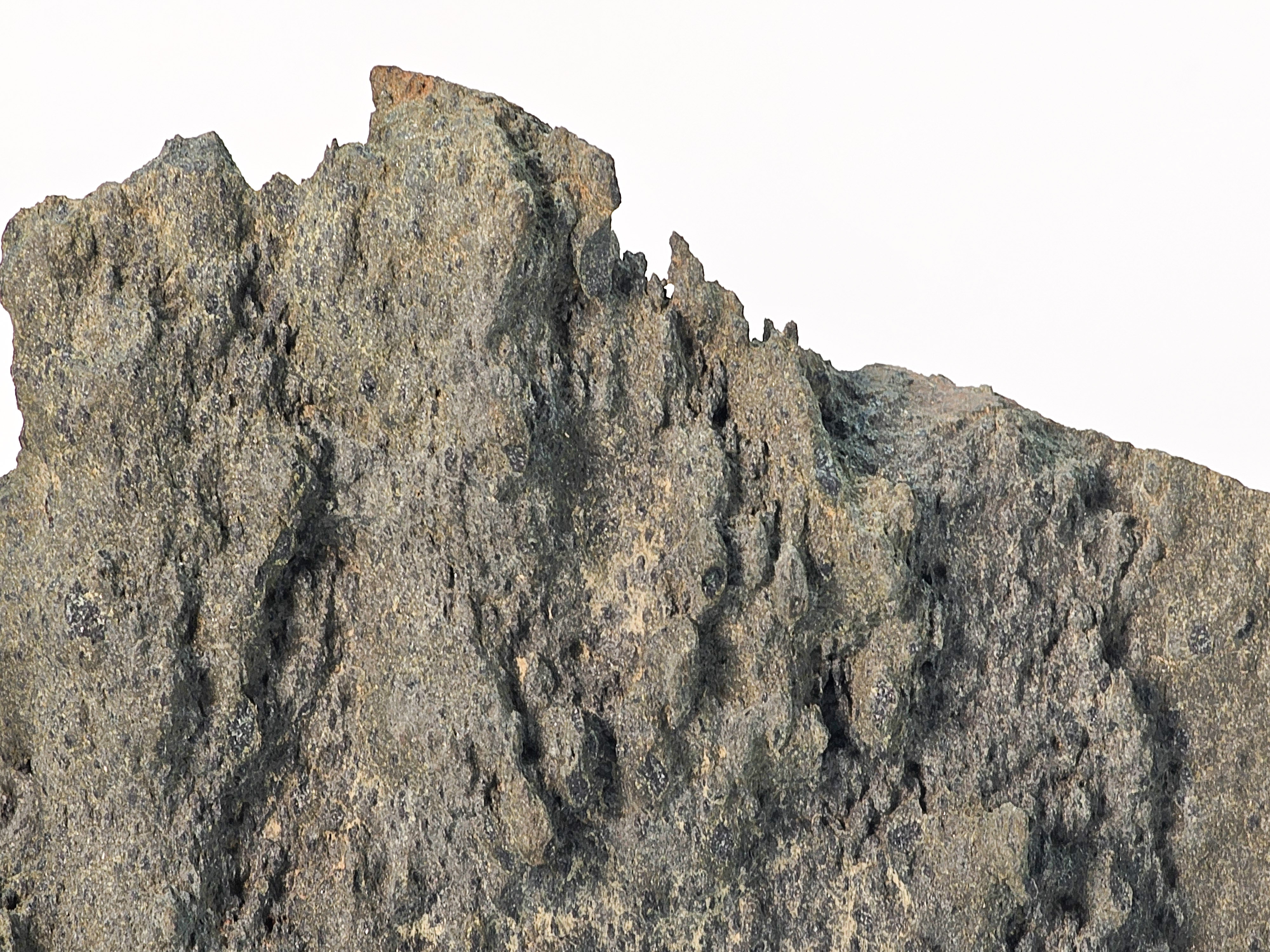 Suiseki aus Japan inkl. Daiza 18x5x19,5cm   