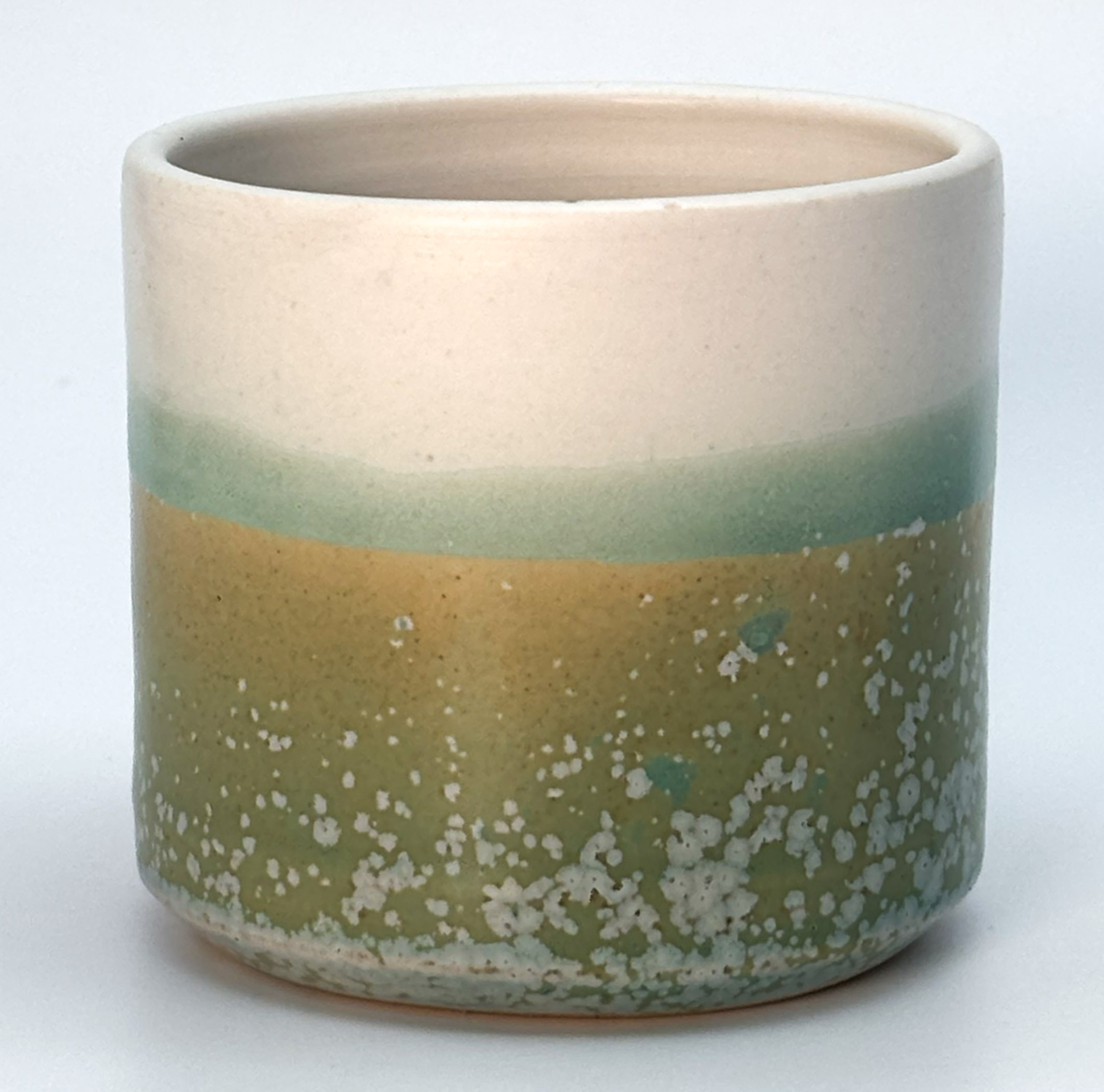 Teetasse von Sabine Besnard, handgetöpfert